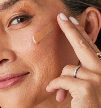 Makeupfordryskinhero