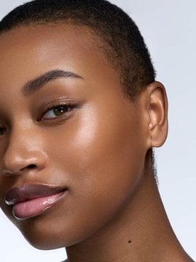 A Gentle Glass Skin Routine For Sensitive Skin Article Header Image