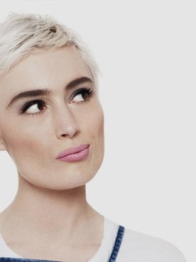 L'Oreal Paris Bleached Blonde