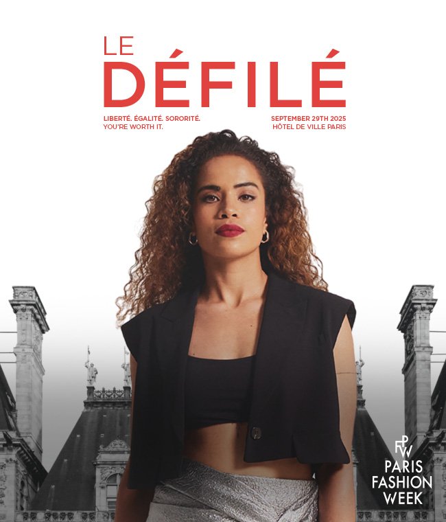 Mary Fowler Runway Debut Mobile