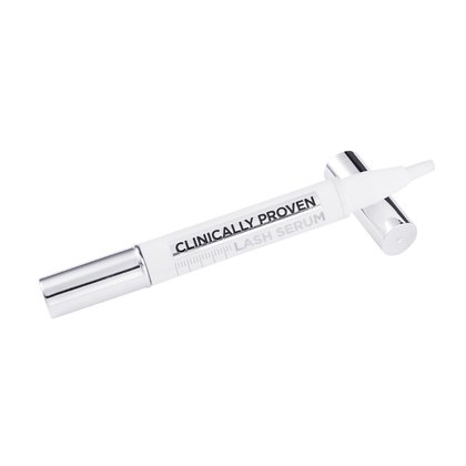 LashSerum 1Lifestyle