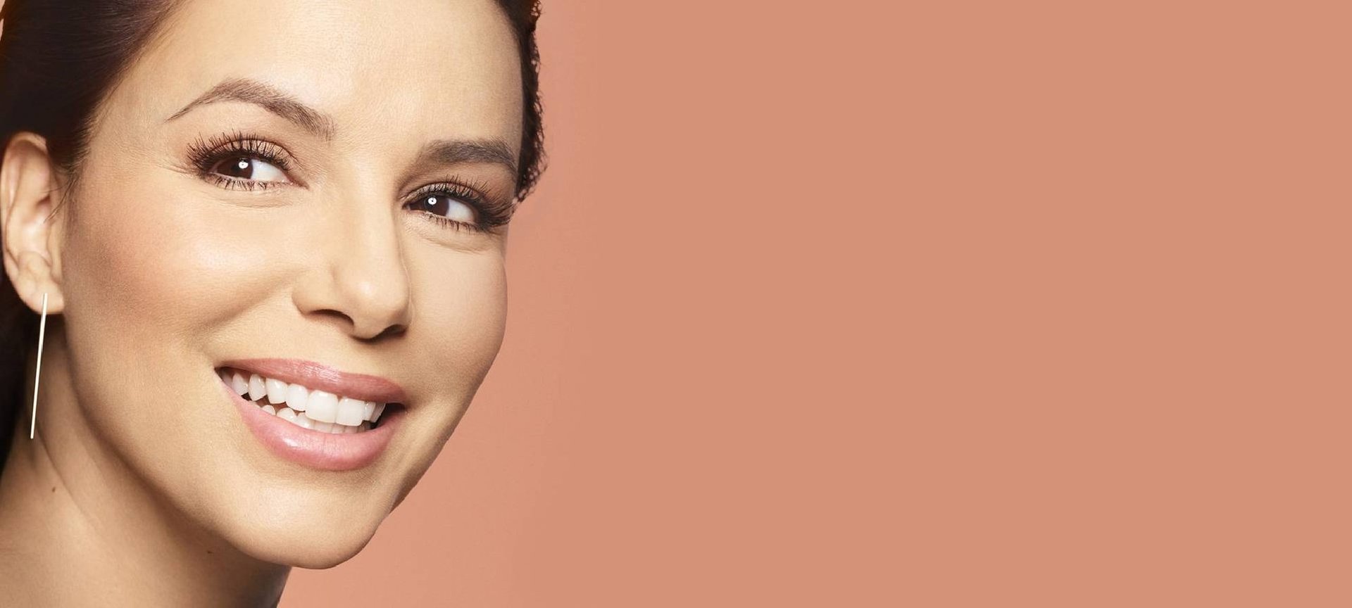 Eva Longoria Revitalift Hero